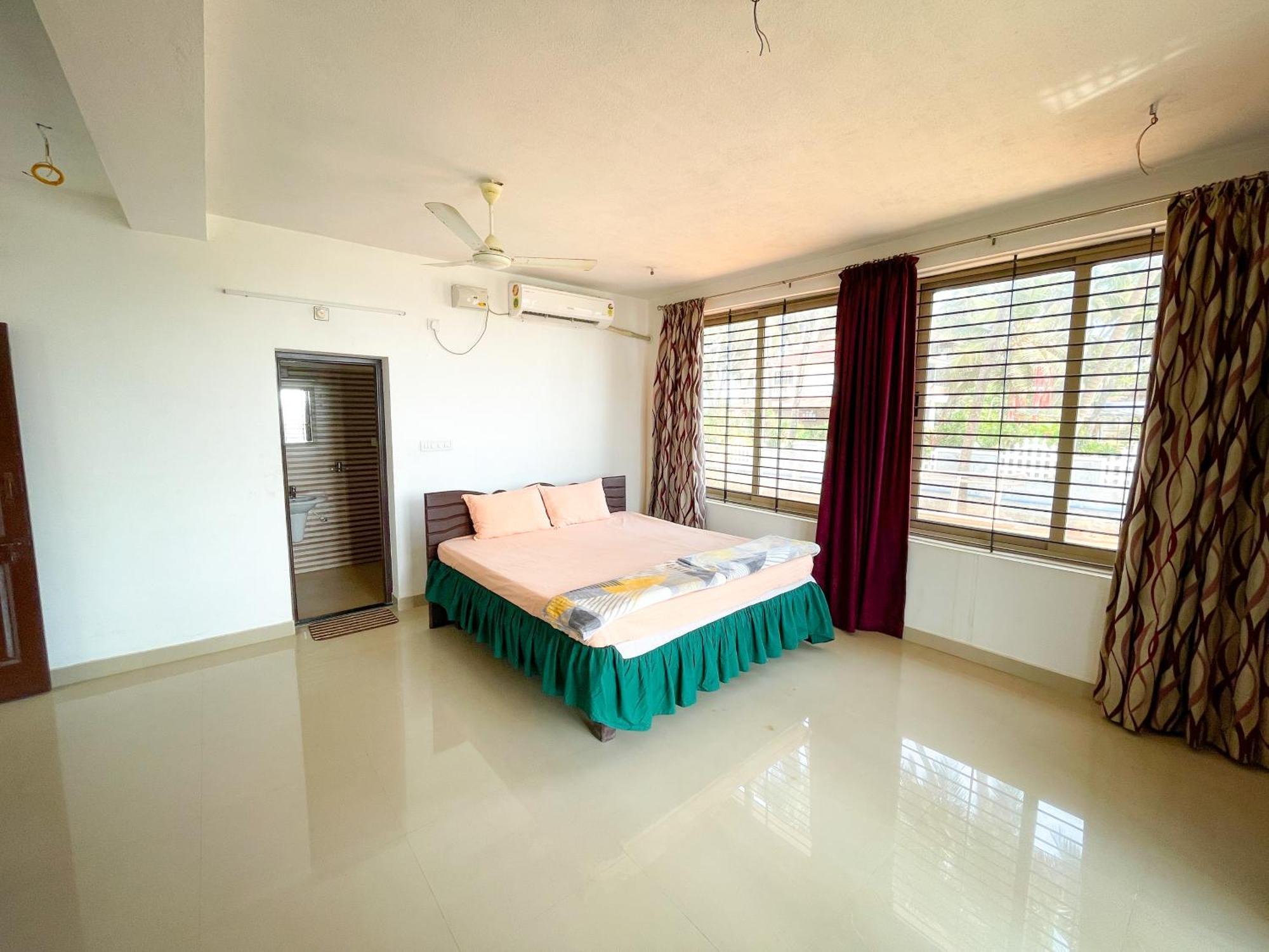 Gintara Beach Homestay By Evaddo Kalyānpur Eksteriør bilde