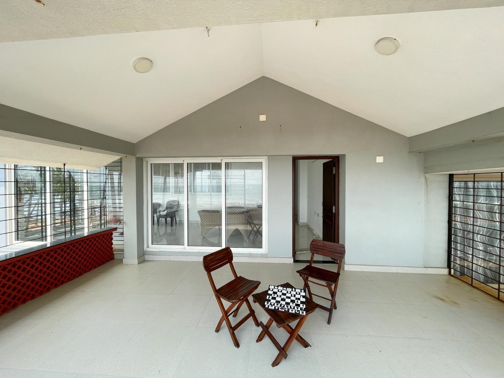 Gintara Beach Homestay By Evaddo Kalyānpur Eksteriør bilde